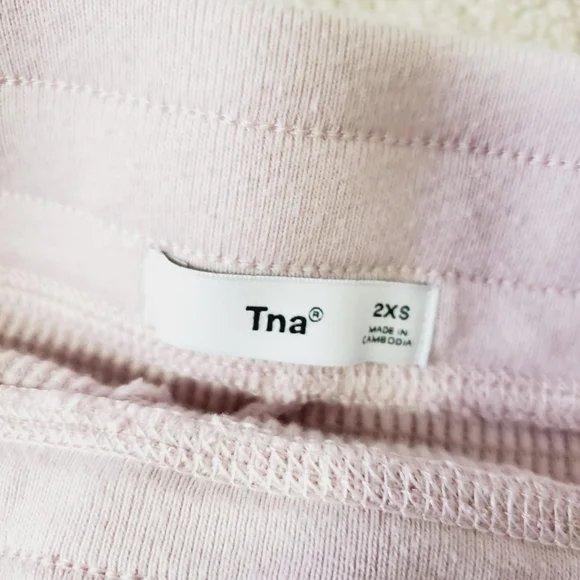 Aritzia TNA Pink Waffle Knit High Rise Lounge Shorts XXS - Picture 6 of 8